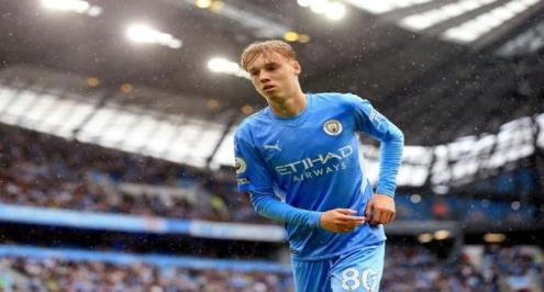 "رفض والده انضمامه لليونايتد ليتوهج مع السيتي".. من هو كول بالمر نجم موقعة السوبر الأوروبي؟